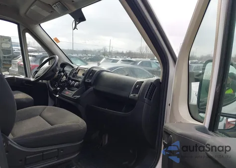 2014 Ram Promaster 2500 High Roof z USA, uszkodzony, nr VIN 3C6TRVDG0EE126744